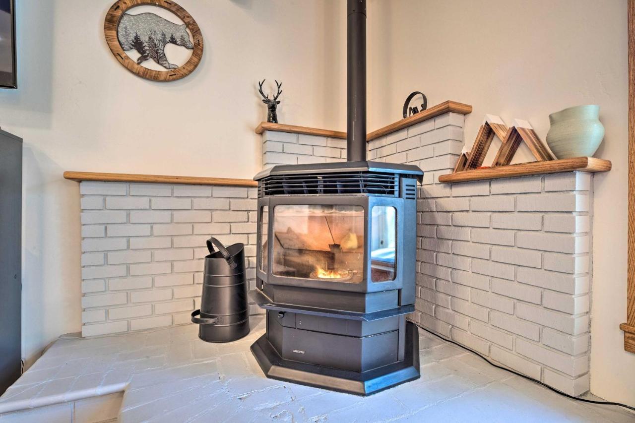 Epic Getaway With Shared Pool, Hot Tub * Mammoth Lakes